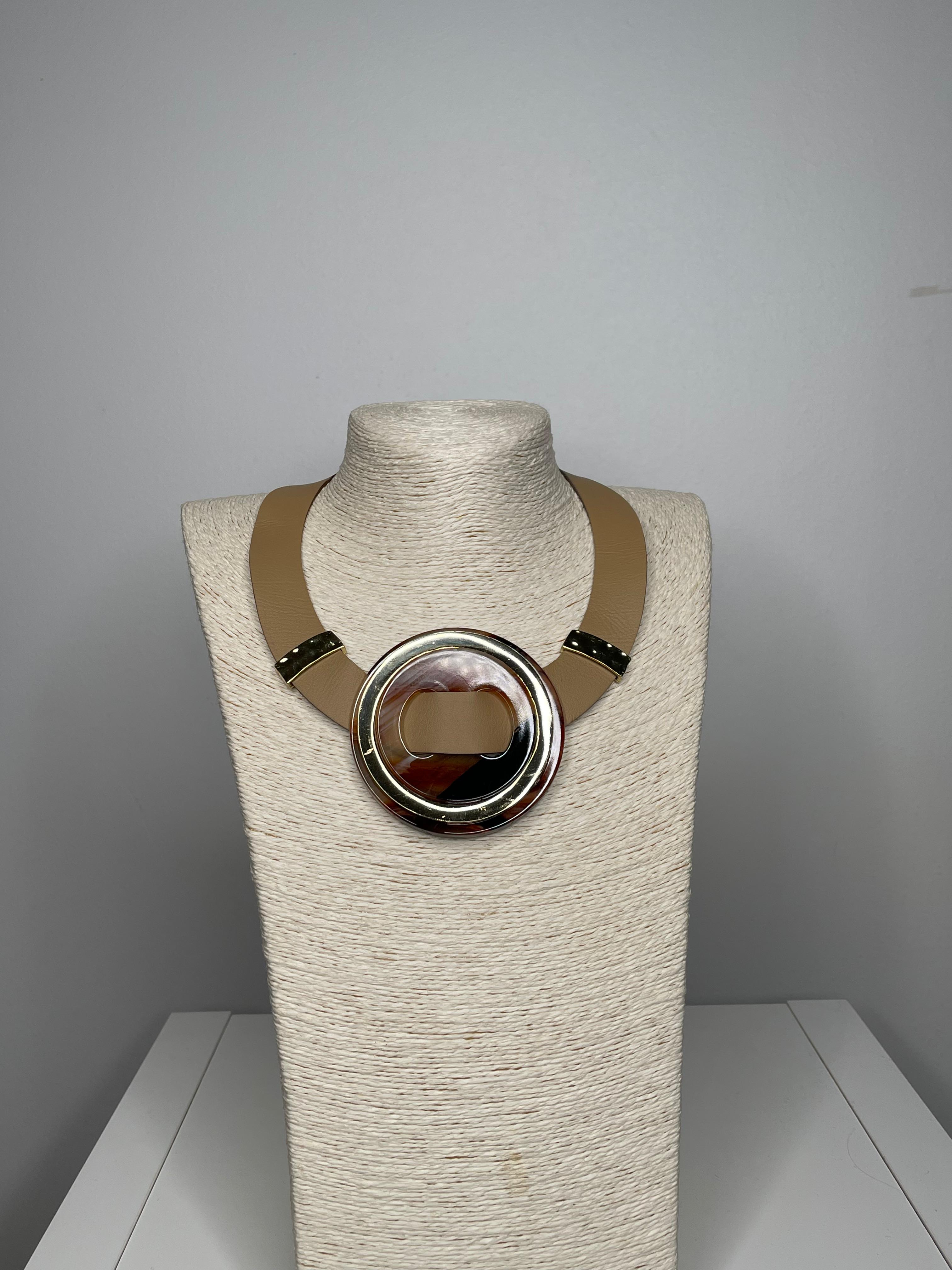Collier Isabella
