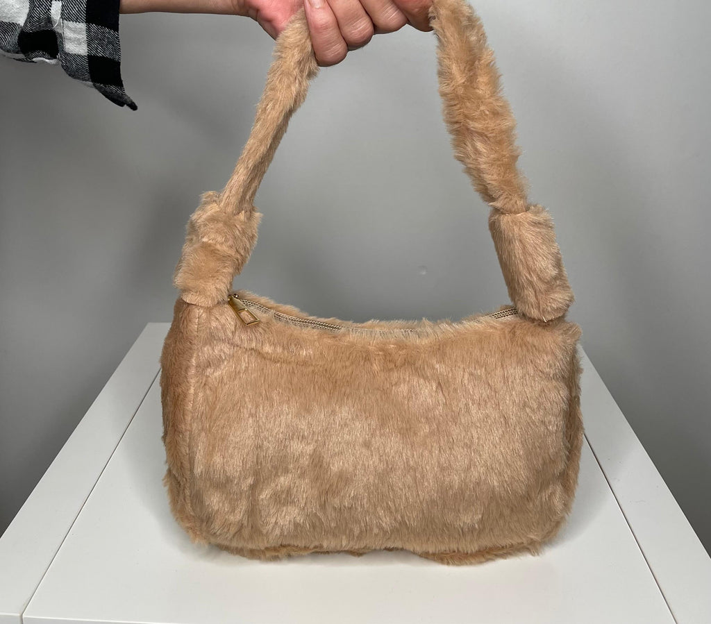 Sac Elina